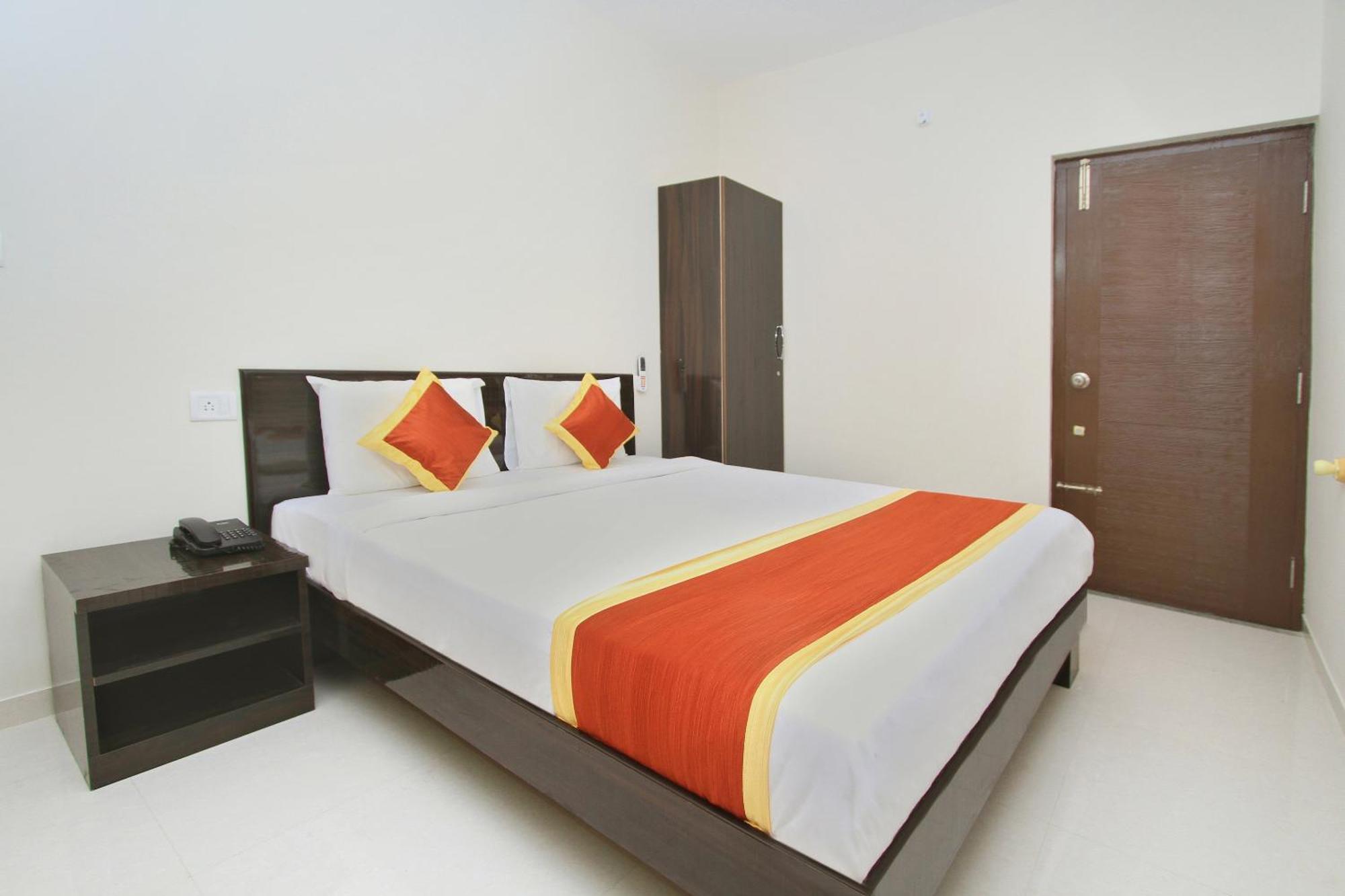 Hotel O Manu Residency Bangalore Exterior photo