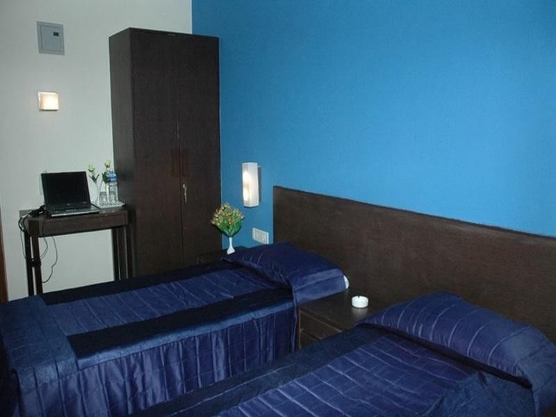 Hotel O Manu Residency Bangalore Exterior photo